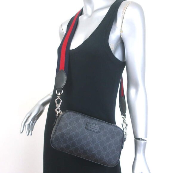 Gucci Small GG Supreme Crossbody Camera Bag Black Monogram Canvas & Leather - Picture 1 of 16